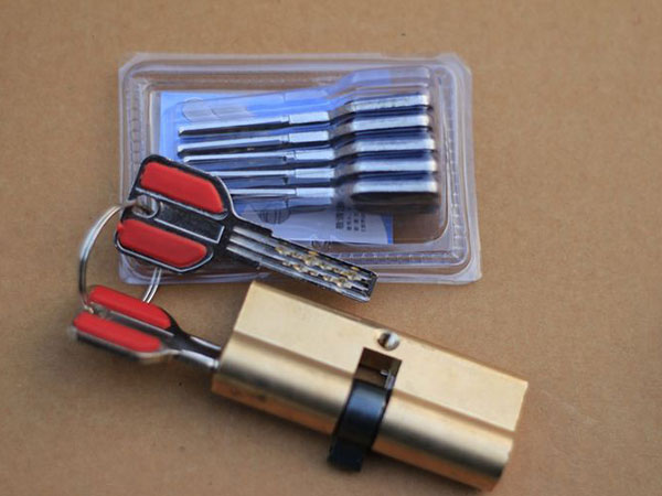 兴义24小时上门开锁公司