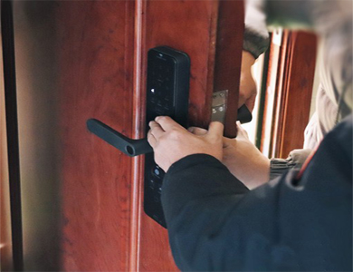 兴义24小时上门开锁公司